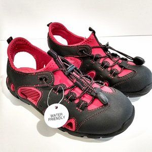 Sonoma Bixton Boys Sneaker/ Sandals Size 2 Black/Red Water Friendly